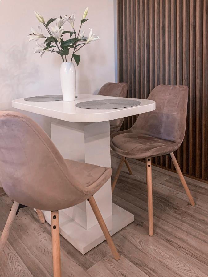 Apartment 2 Rooms Luxury Βουκουρέστι Εξωτερικό φωτογραφία